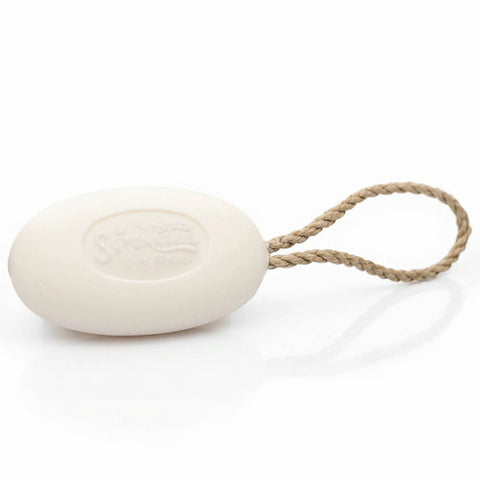 Savon avec corde au lait de chèvre.